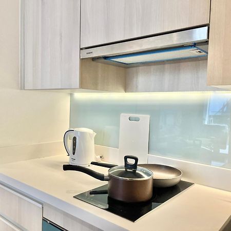 Ferienwohnung Sukhumvit 11#Luxury#Pool#Gym#Bts Nana&Mrt Sukhumvit#1Br#Max2Ppl Bangkok Exterior foto