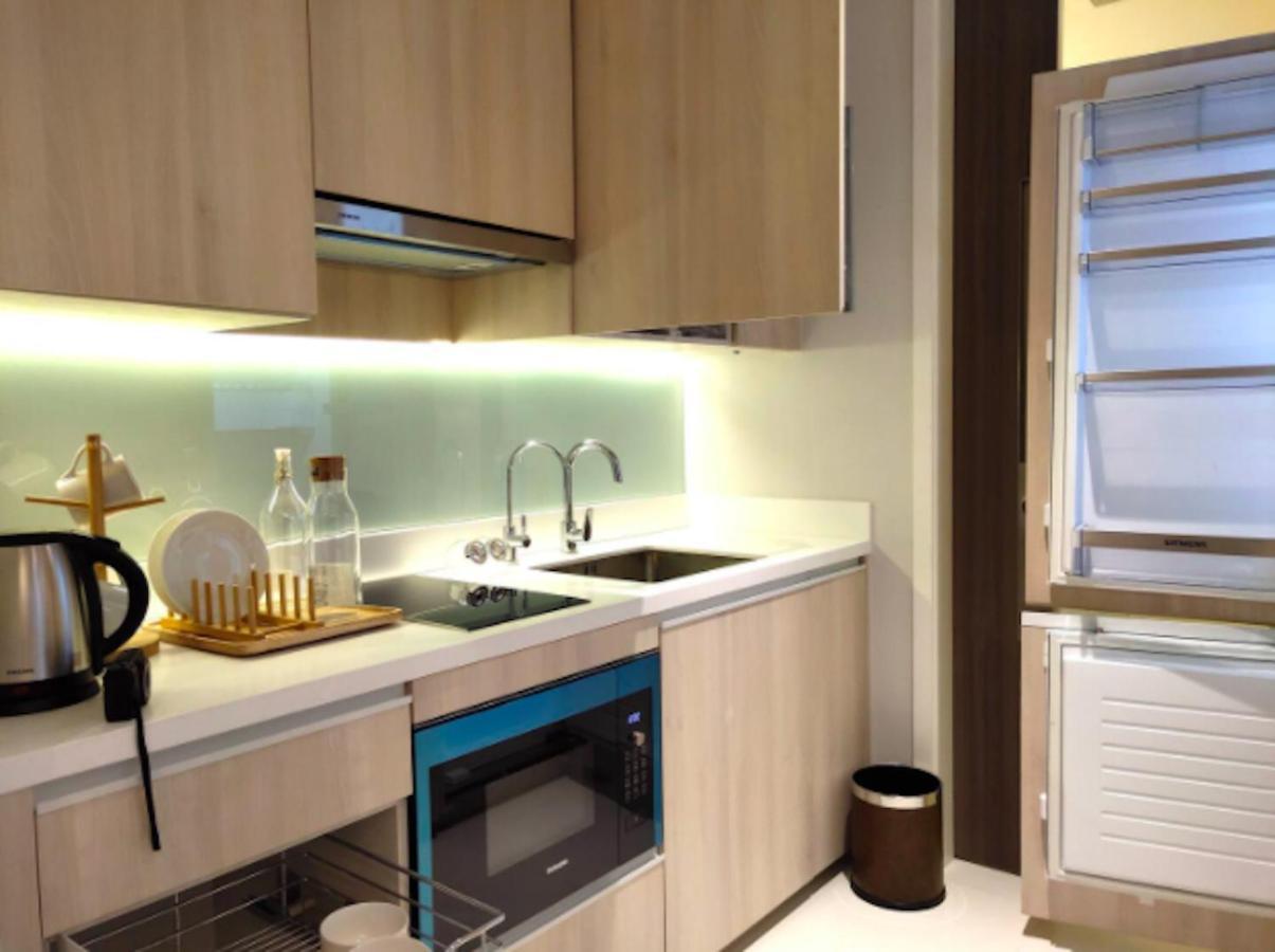 Ferienwohnung Sukhumvit 11#Luxury#Pool#Gym#Bts Nana&Mrt Sukhumvit#1Br#Max2Ppl Bangkok Exterior foto