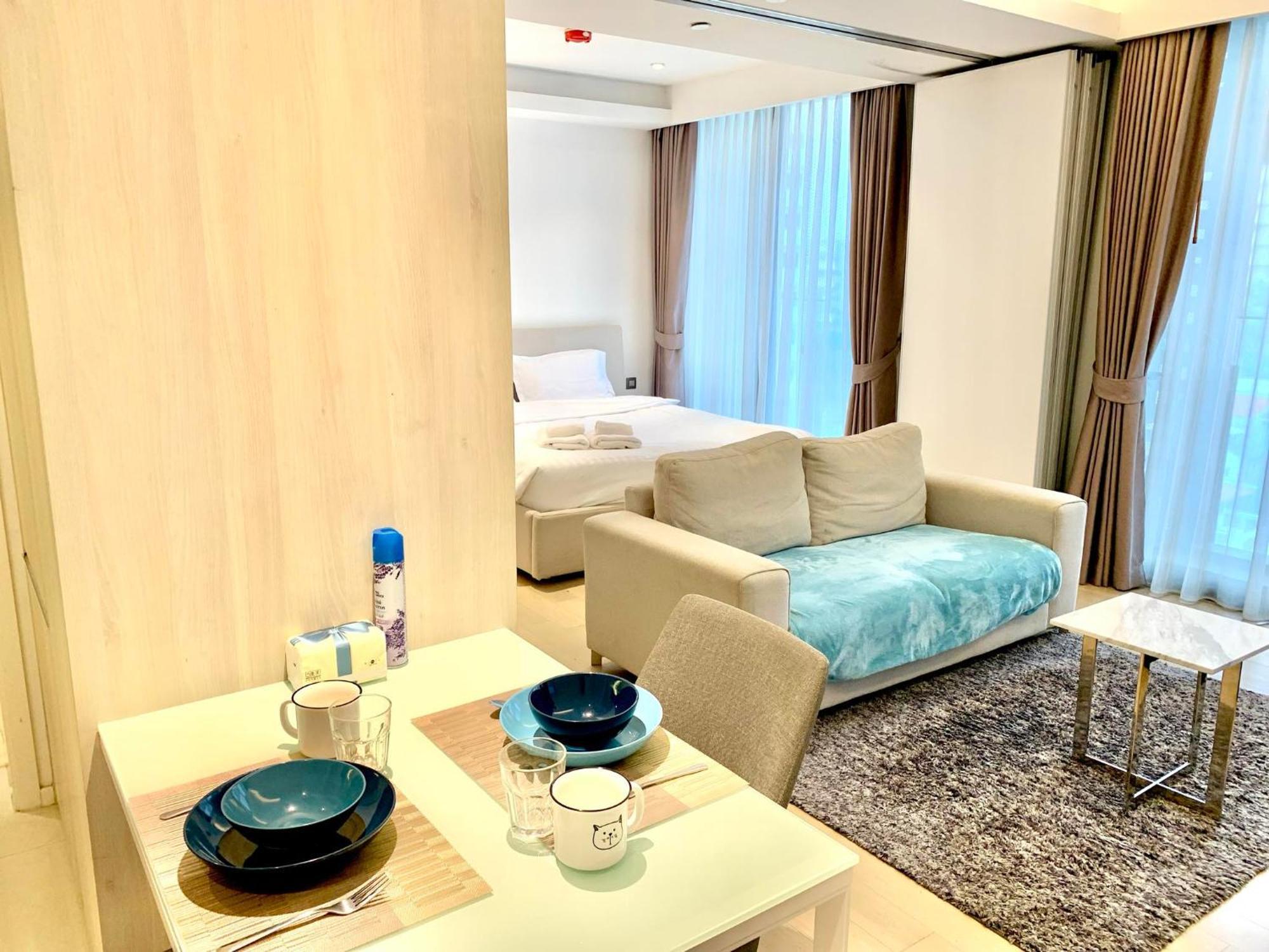 Ferienwohnung Sukhumvit 11#Luxury#Pool#Gym#Bts Nana&Mrt Sukhumvit#1Br#Max2Ppl Bangkok Exterior foto