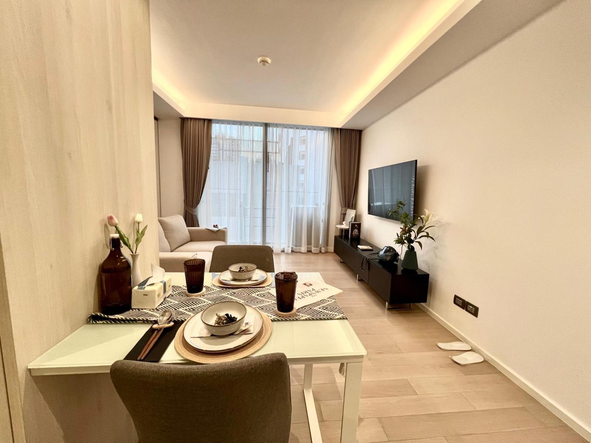 Ferienwohnung Sukhumvit 11#Luxury#Pool#Gym#Bts Nana&Mrt Sukhumvit#1Br#Max2Ppl Bangkok Exterior foto