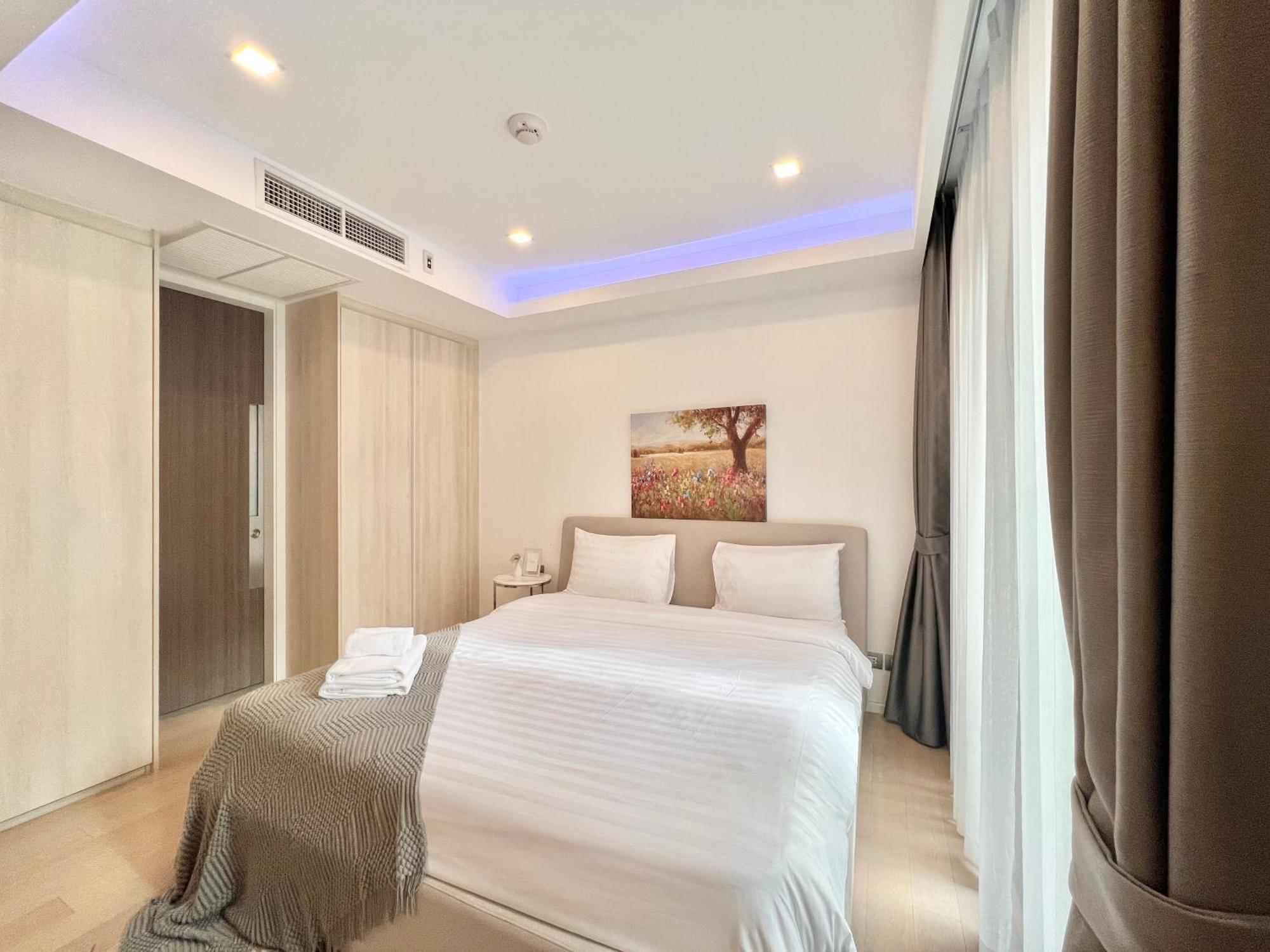 Ferienwohnung Sukhumvit 11#Luxury#Pool#Gym#Bts Nana&Mrt Sukhumvit#1Br#Max2Ppl Bangkok Exterior foto
