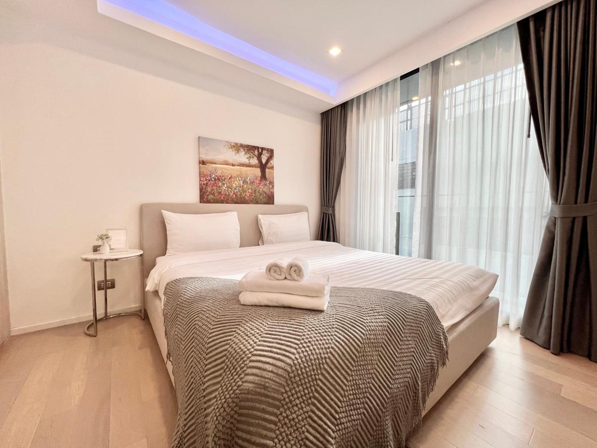 Ferienwohnung Sukhumvit 11#Luxury#Pool#Gym#Bts Nana&Mrt Sukhumvit#1Br#Max2Ppl Bangkok Exterior foto